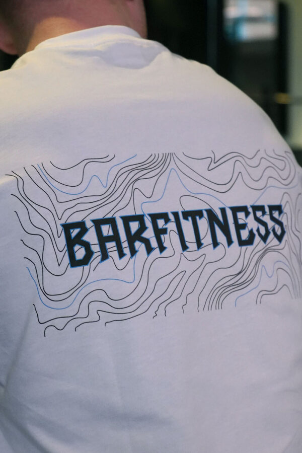 Barfitness T-shirt i sort og hvid med ryglogo.